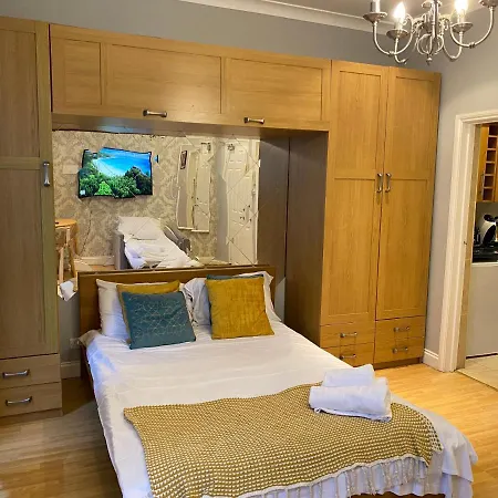 Remarkable Studio Apartment In Central London Exterior foto